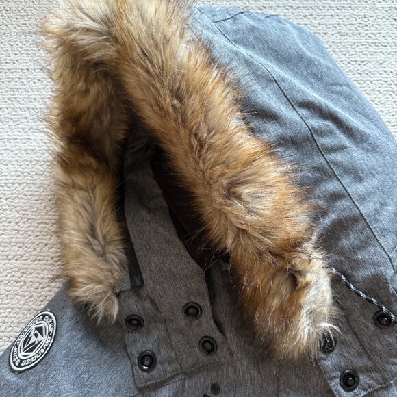 Noize Outwr Division Women's Winter Parka - Picture 5 of 5